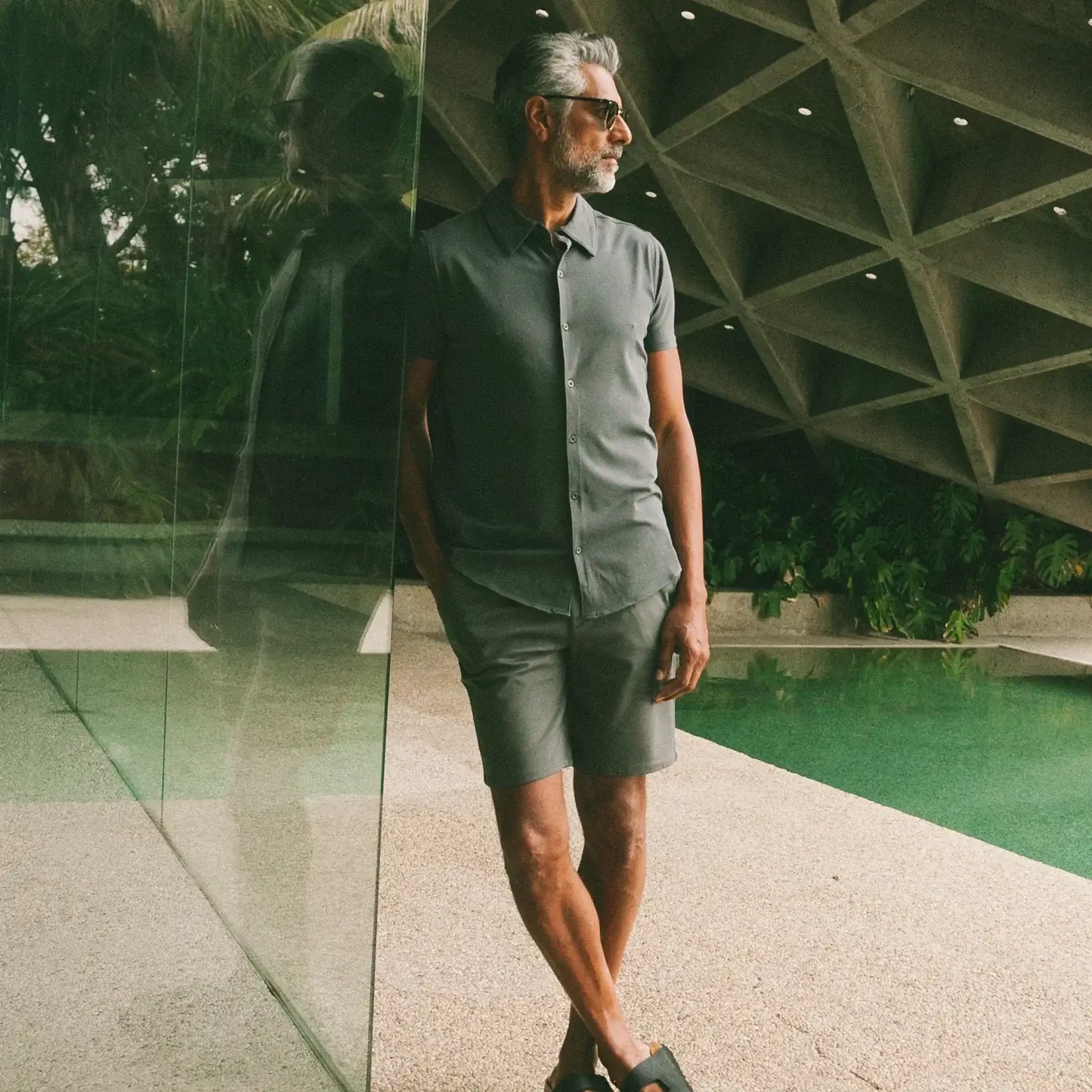 Chino Shorts | Comfort | 7" | Carbon