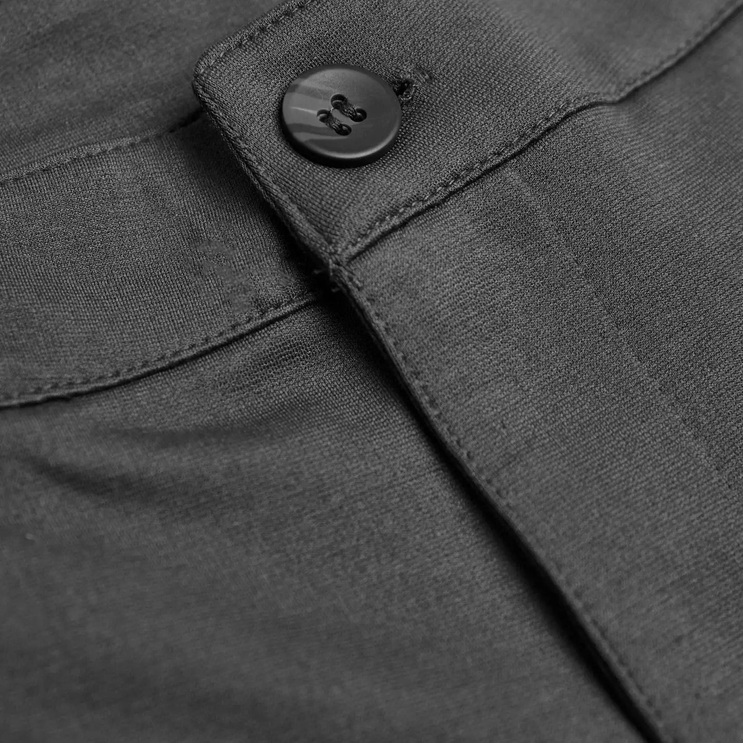 Chino Shorts | Comfort | 7" | Carbon